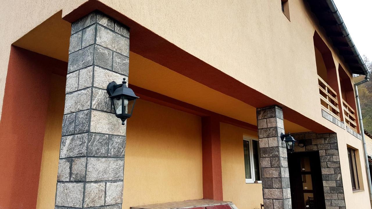 Casa Dorina Villa Бран Екстериор снимка